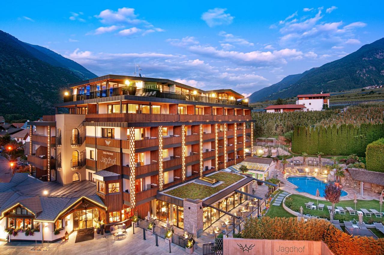 โดลเช วีตา โฮเทล ยักด์โฮฟ Hotel ลาเซส ภายนอก รูปภาพ
